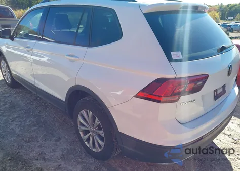 2018 Volkswagen Tiguan 2.0T S z USA, uszkodzony, nr VIN 3VV0B7AX9JM109992